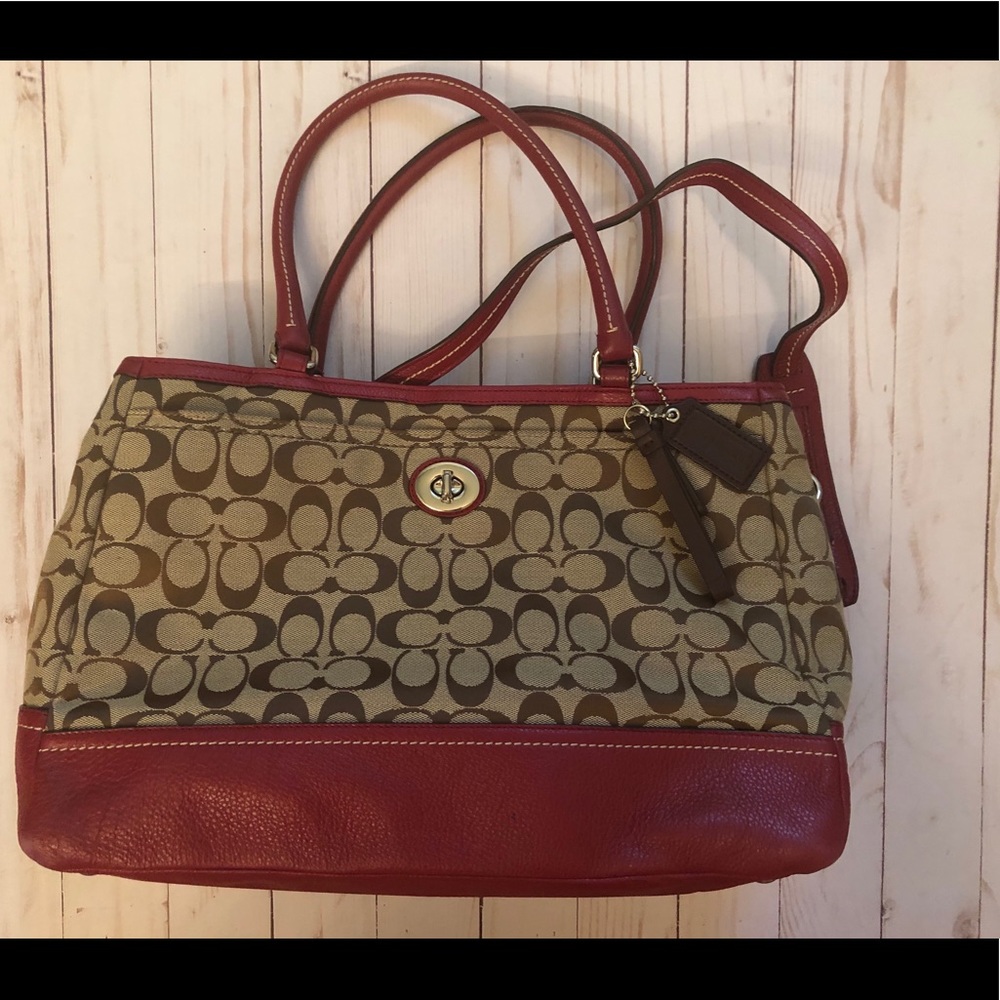 Coach Large Tote/Purse Red and Tan